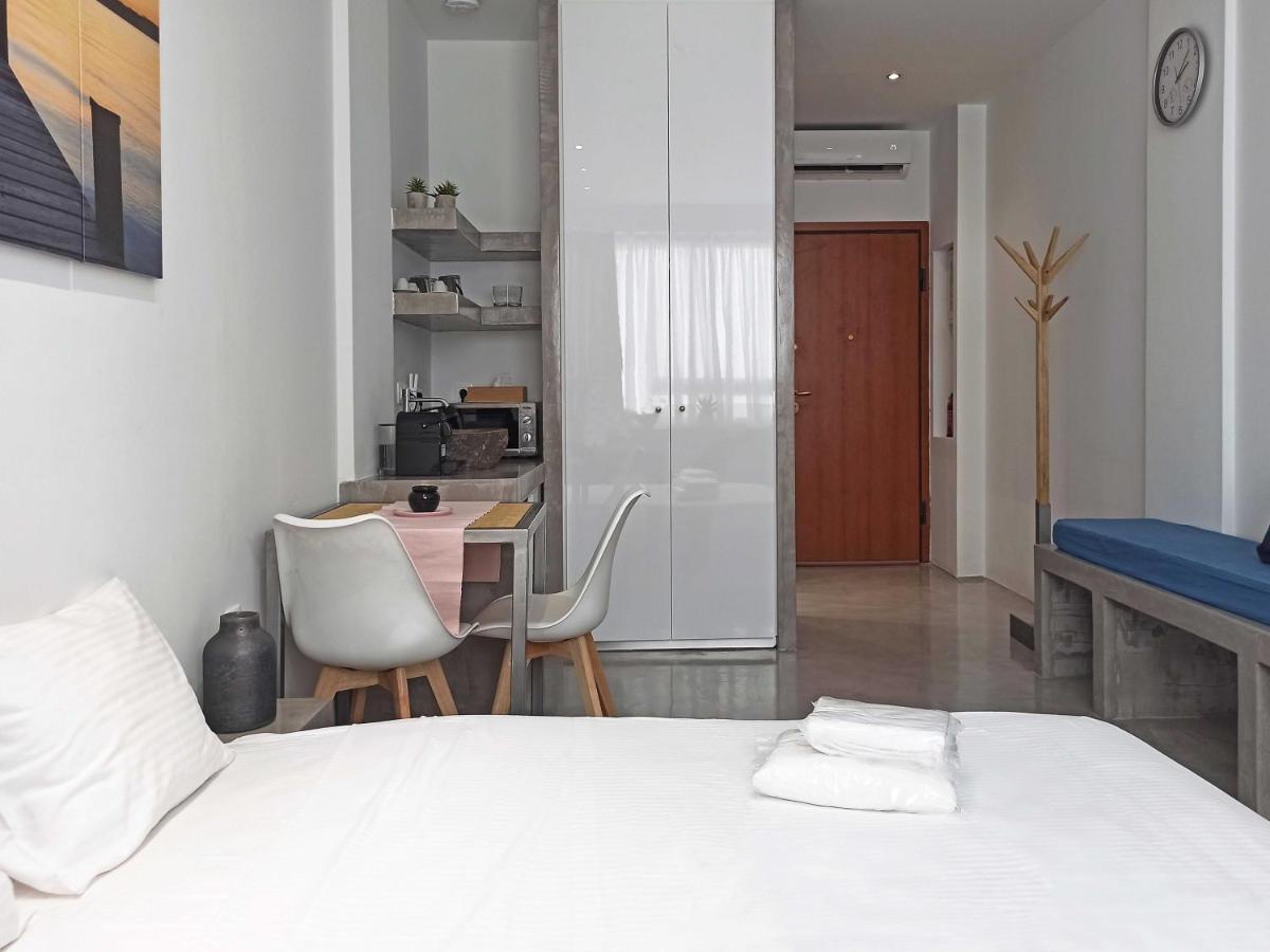 Facadoro Luxury Apartments Atenas Exterior foto