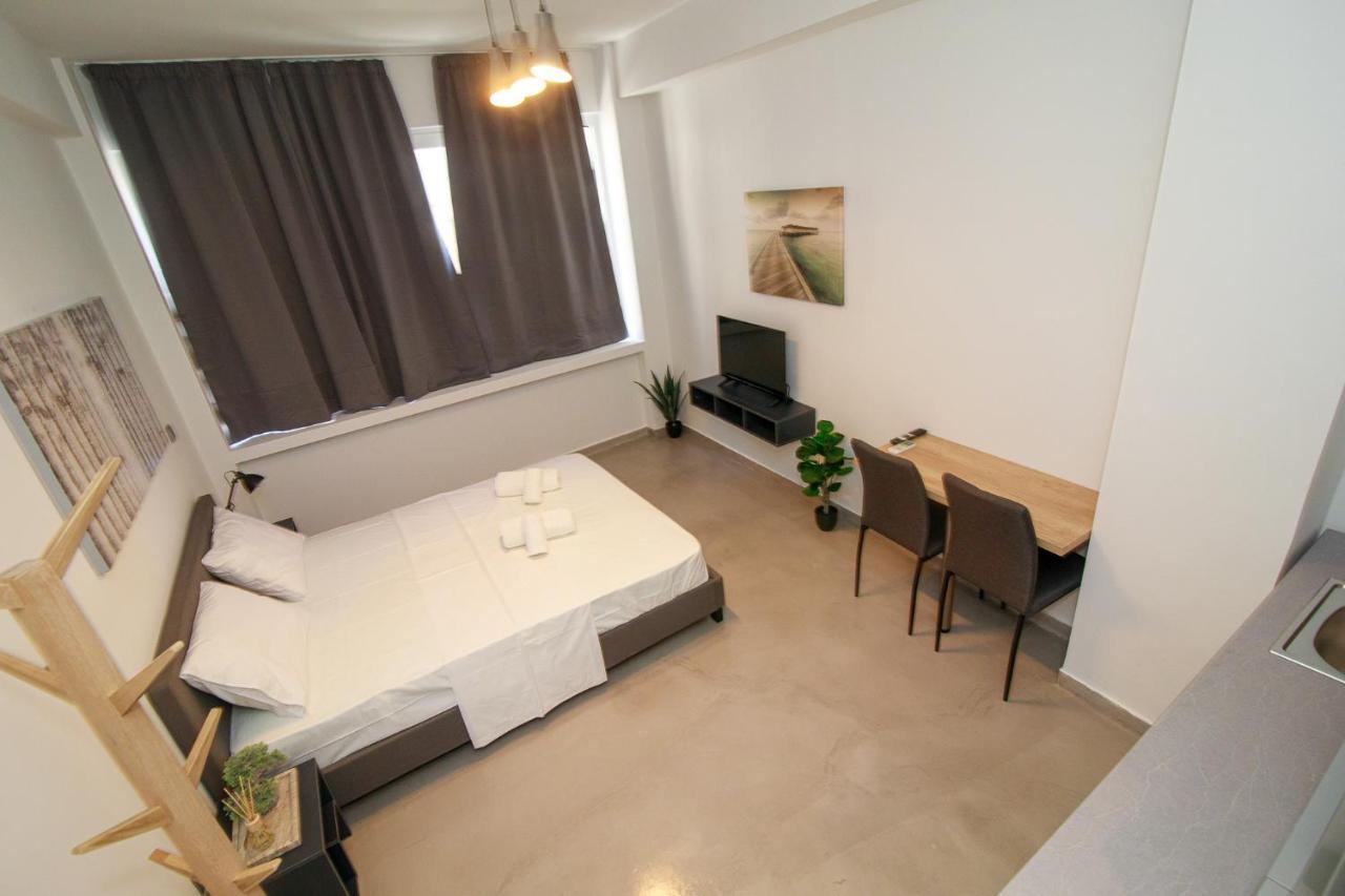 Facadoro Luxury Apartments Atenas Exterior foto