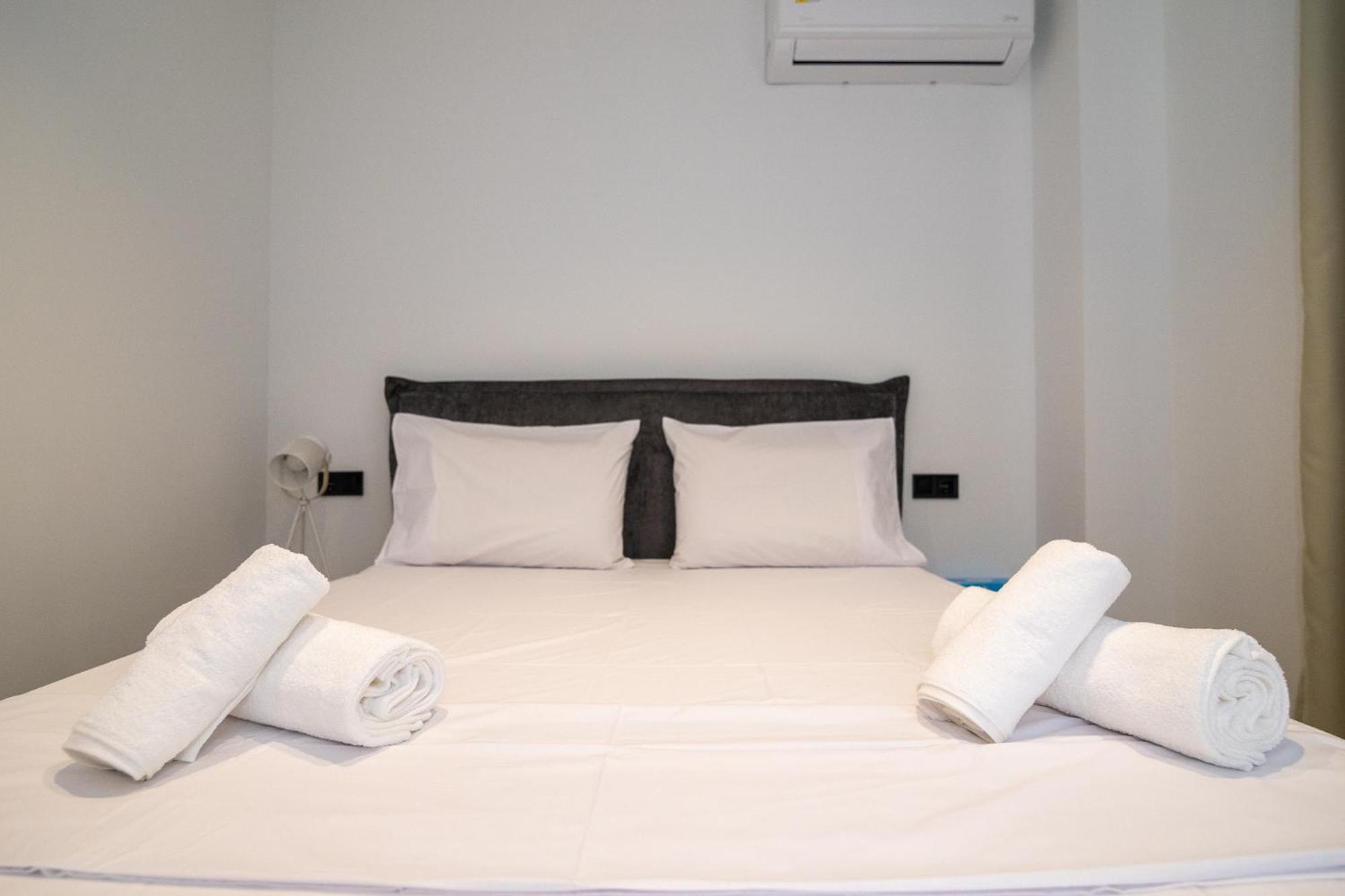 Facadoro Luxury Apartments Atenas Exterior foto
